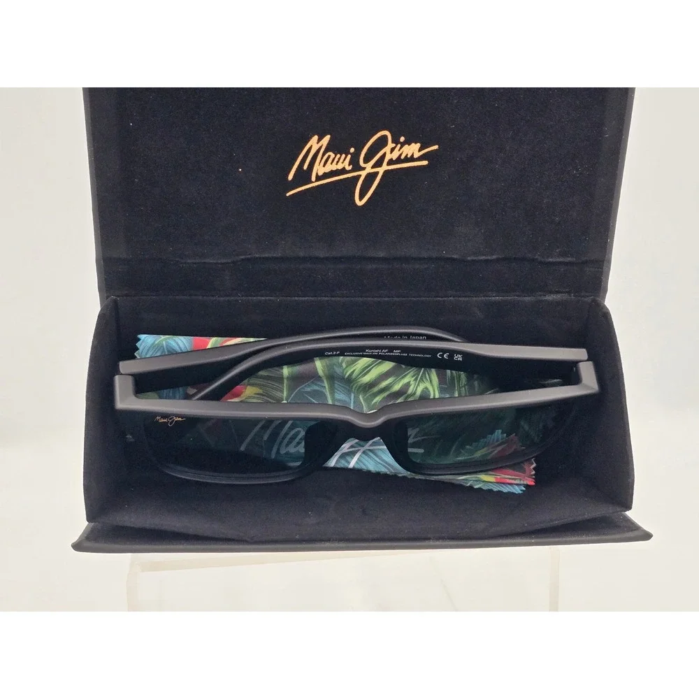 Maui Jim ship circumstances